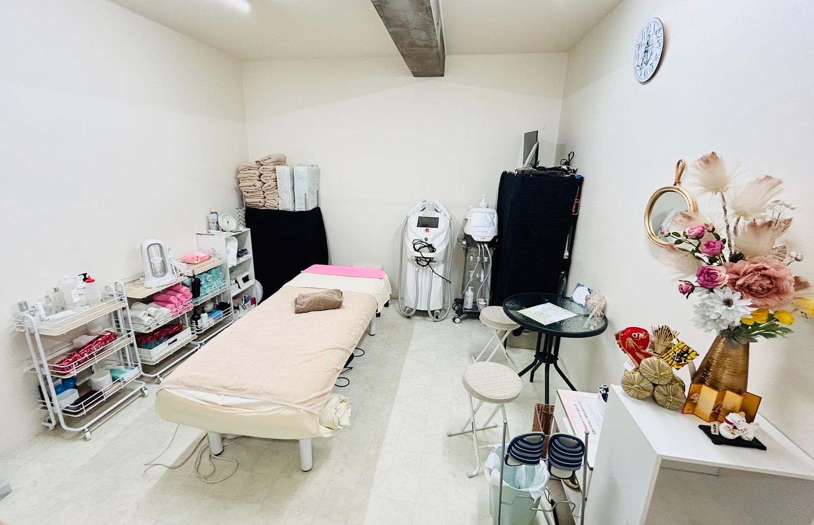 大和高田市で口コミの良い脱毛、痩身、マッサージなら「HAPPYEL ROOM（ハピエルルーム）」